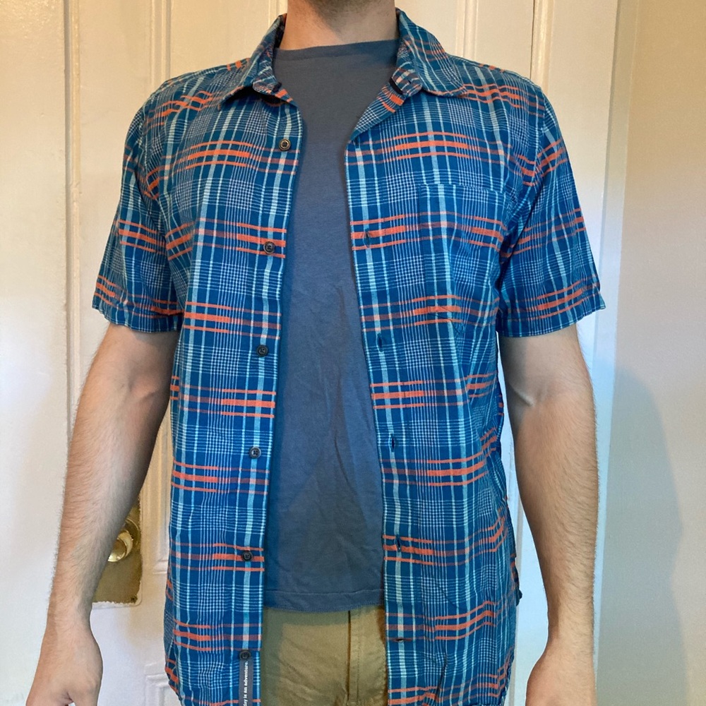 Toad and Co short sleeve button up shirt